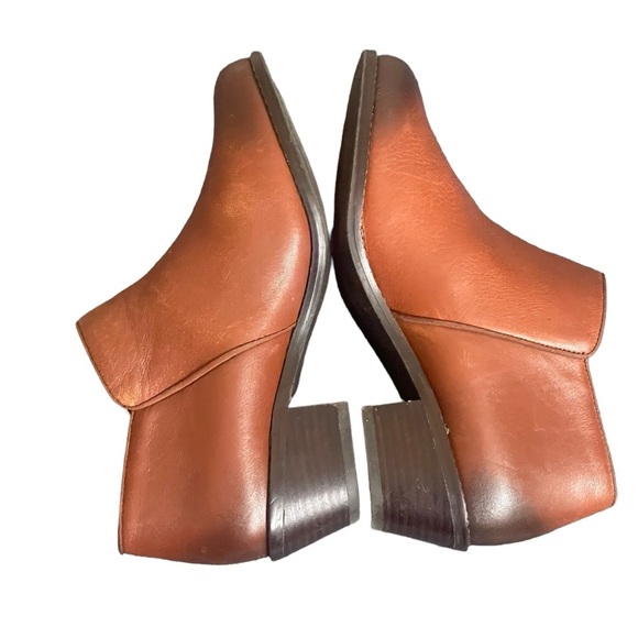 Vionic Shoes Women's Brown
Ankle Boots Jolene Leather size 6 - Picture 6 of 13